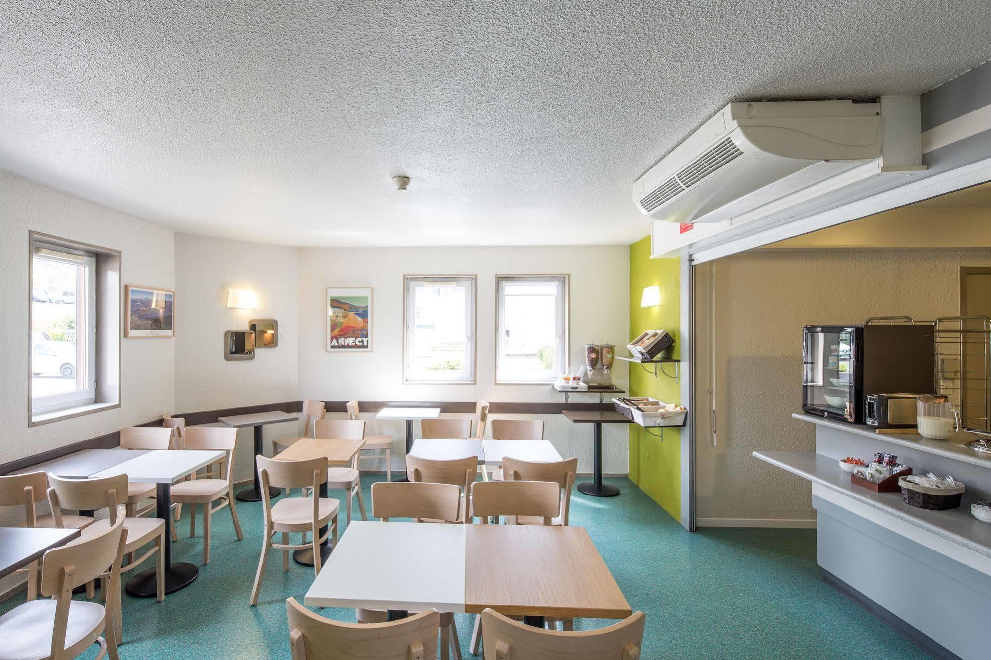 B&B Hotel Annecy Аргоне Екстер'єр фото